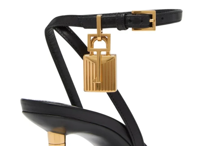 Shiny Leather Padlock Pointy Naked Sandal 85Mm