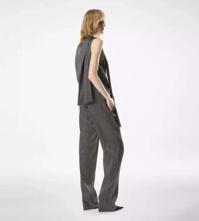 Sleeveless Lavalliere Silk Blouse